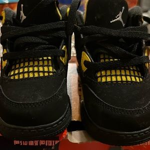 Jordan’s 6c black and yellow